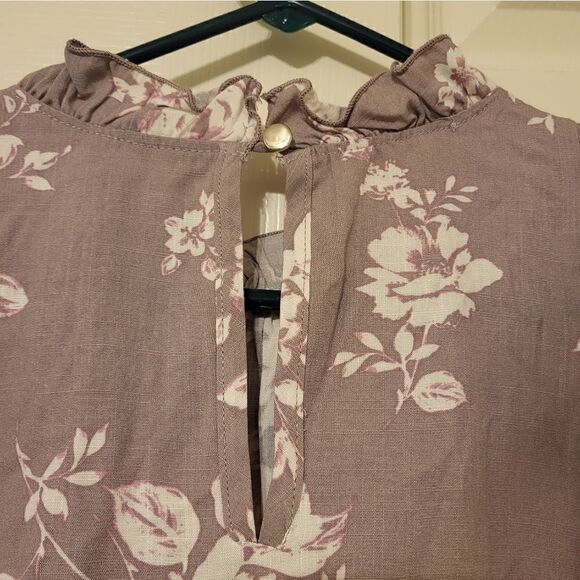 Entro dusty purple/white floral design ruffle sleeve blouse - Picture 8 of 9